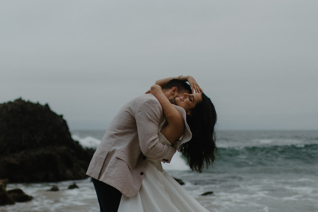 beach elopement with southern california wedding photographer